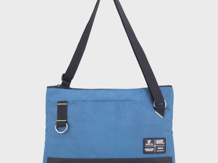 Arctic Fox Twist Deep Dive Sling Bag for men and Sling Bag women Online