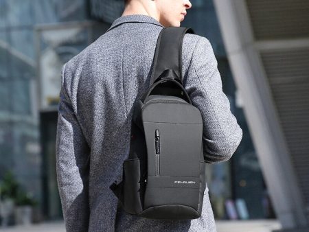 Sling Crossbody Bags Men USB Charging Chest Pack Short Trip Messengers Bag Shoulder Bag Online Hot Sale